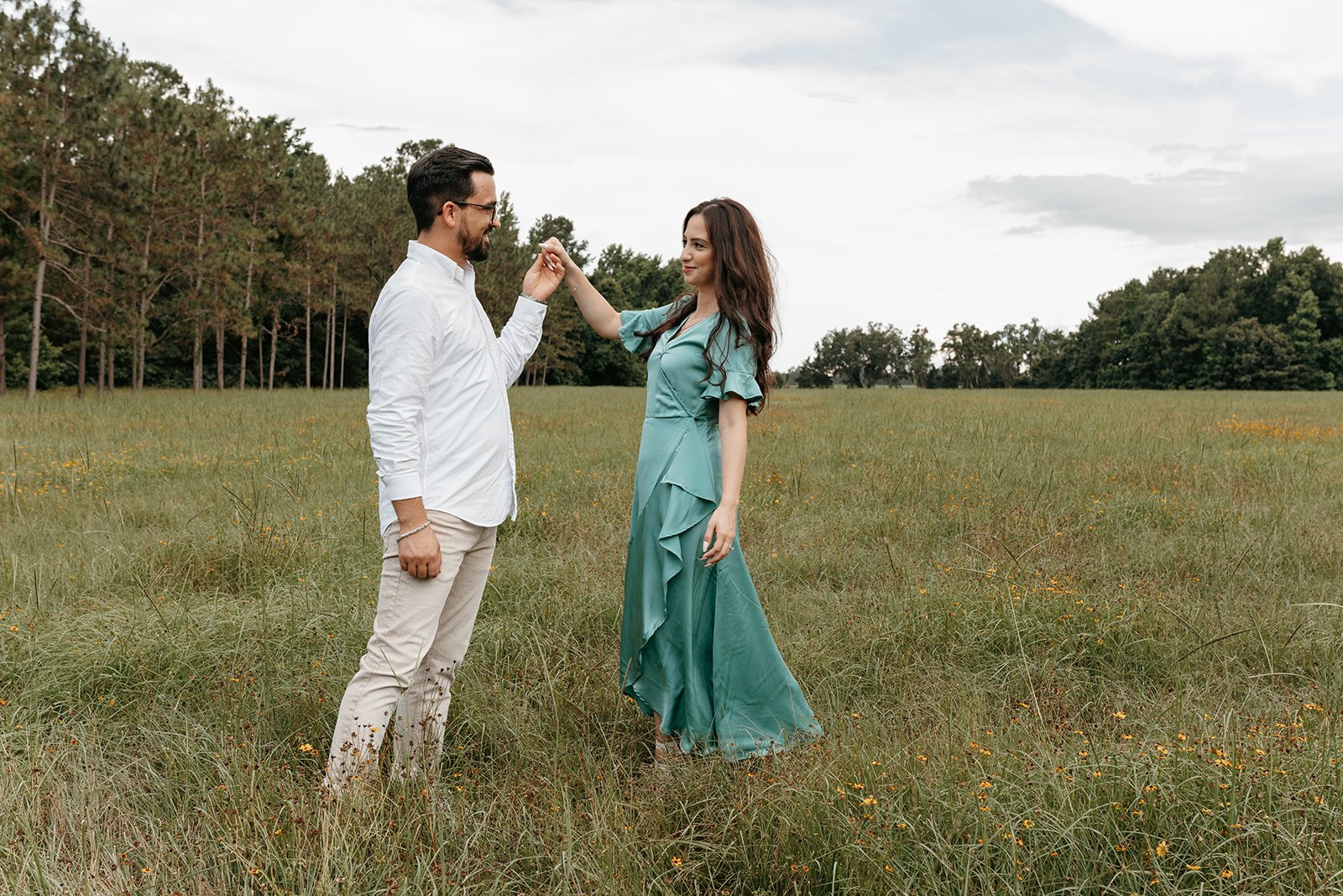 gainesville-engagement-photographer-wildflower-field-sid-ilva-7.jpg