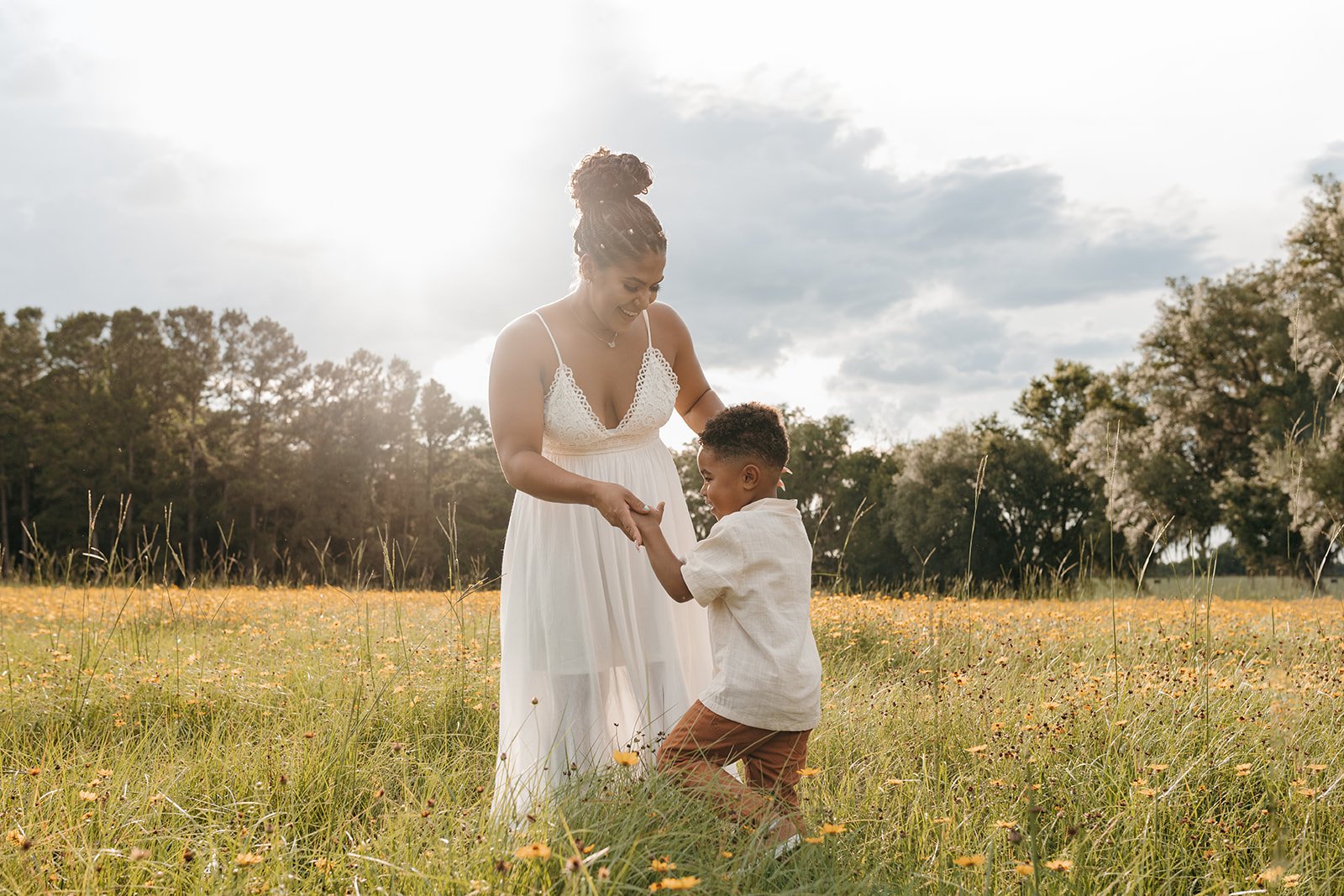 gainesville-wedding-photographer-wildflower-field-gamble-family-3.jpg