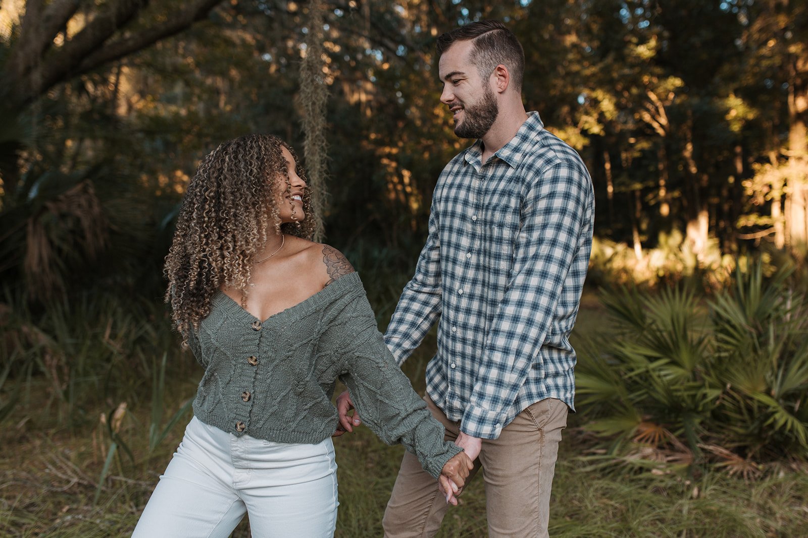 gainesville_paynes_prairie_engagement_photography-raven-chris-20.jpg