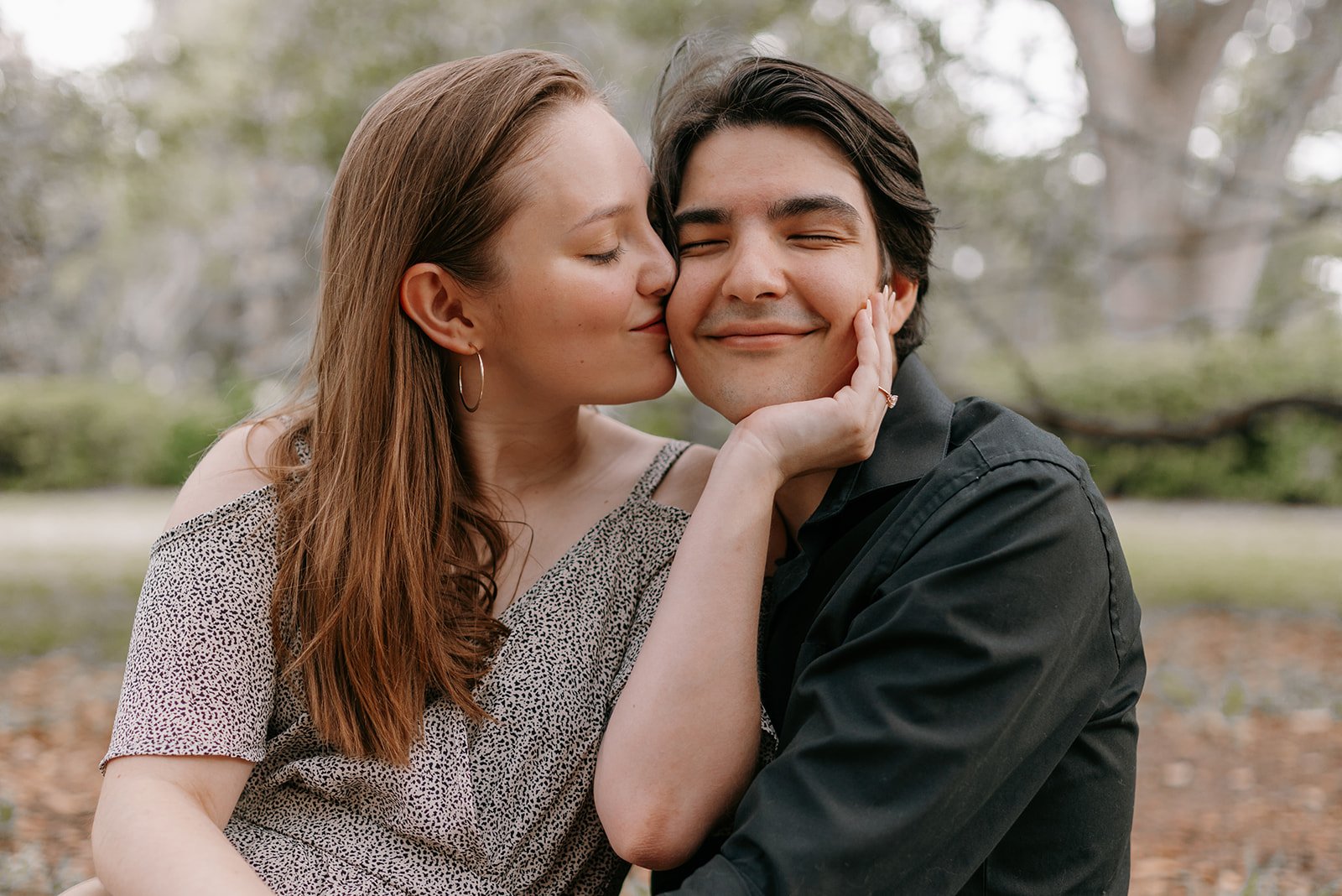 gainesville_wedding_engagement_historic_thomas_center_lake_alice-21.jpg