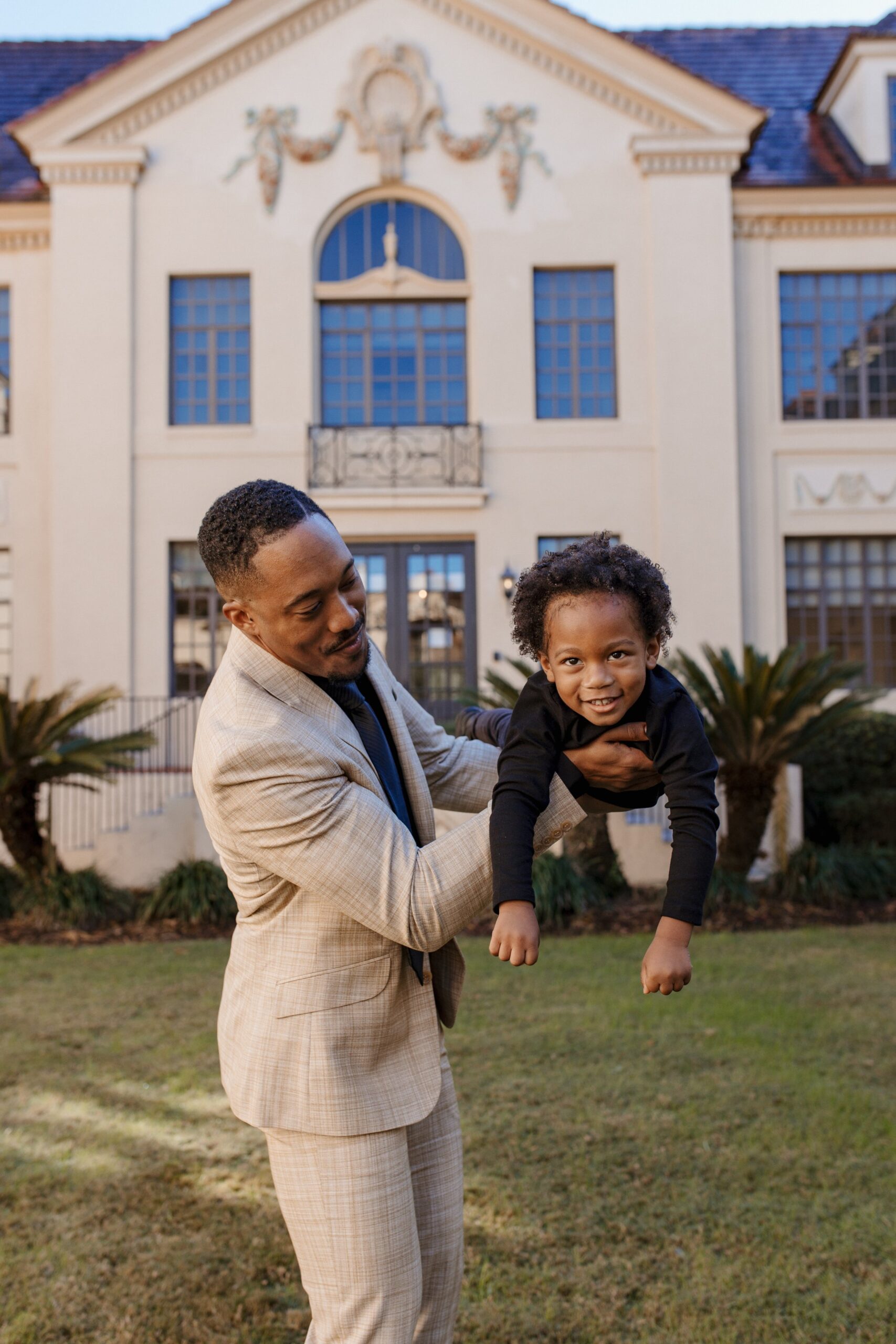 historic-thomas-center-couples-engagement-session16.jpg