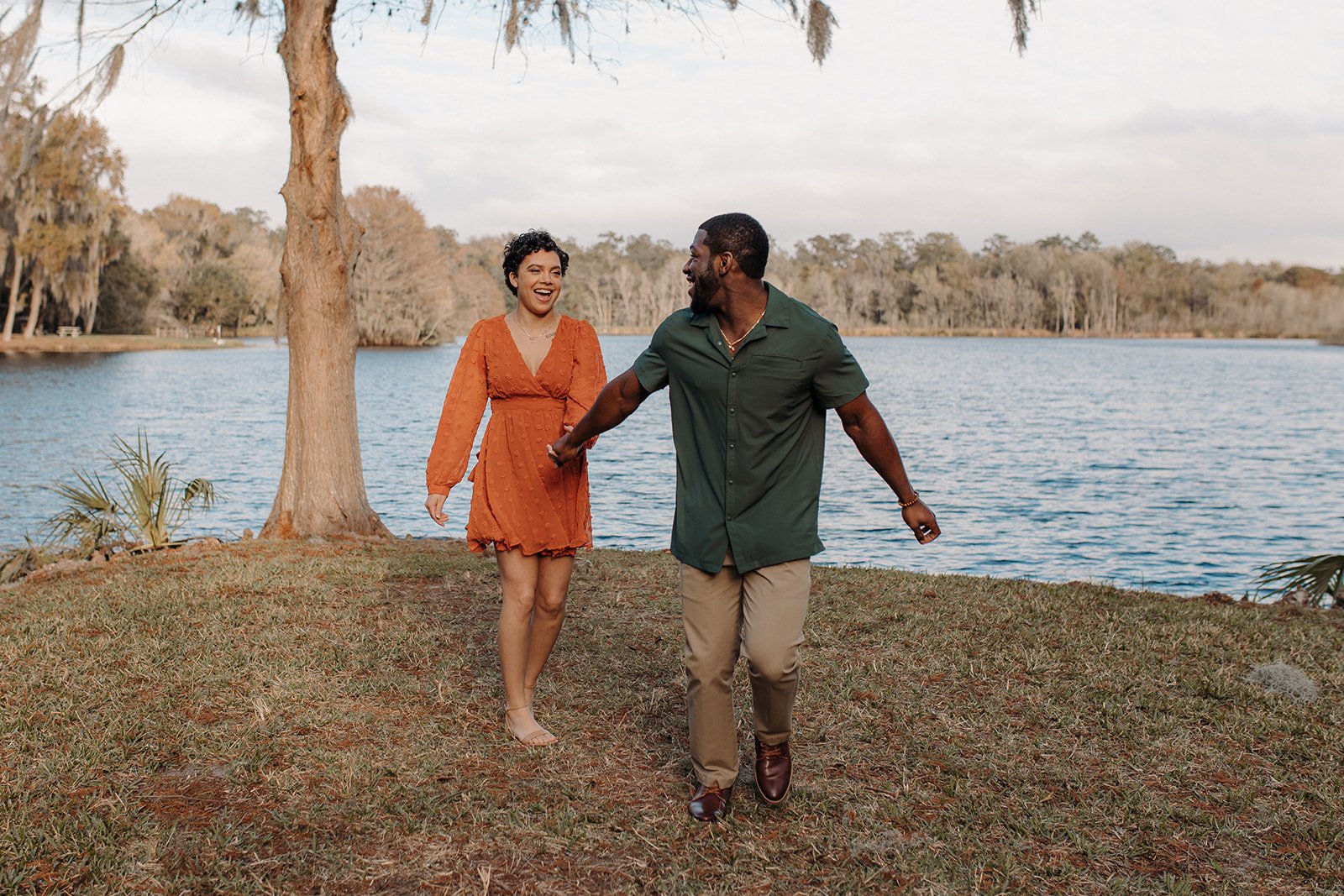 gainesville_engagement_photos_sunset_sweetwater_wetlands_park_indie_west_photo-15.jpg